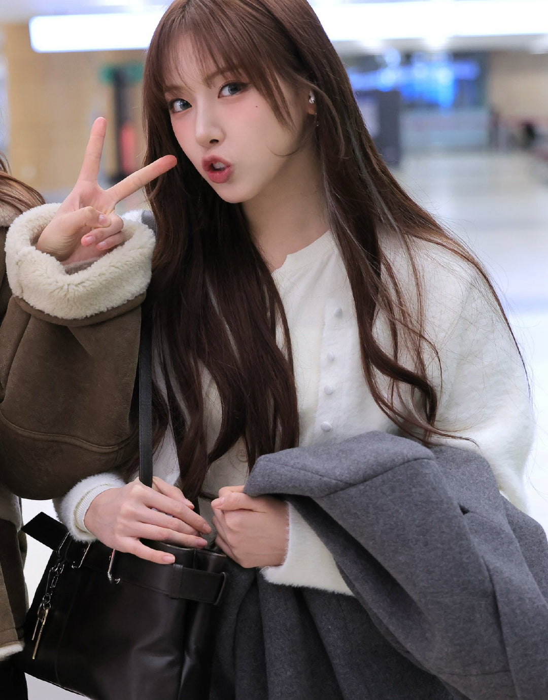 NMIXX JIWOO / SHOULDER BROCLE [STAIN BROWN]