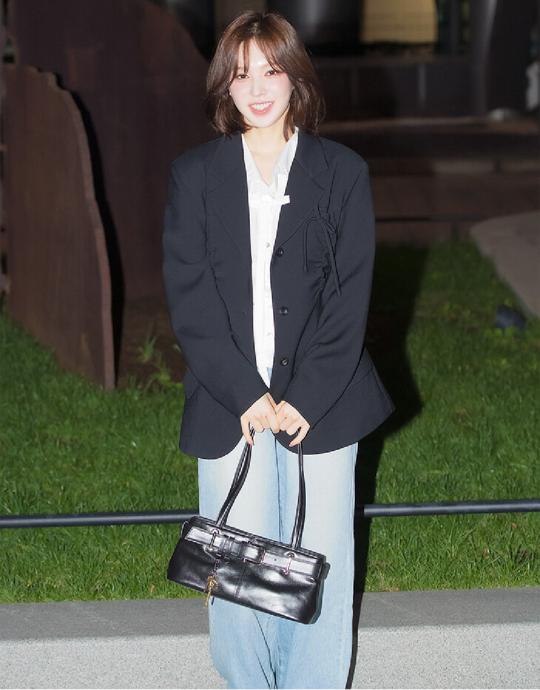 Red Velvet WENDY / SHOULDER BROCLE MINI [STONE BLACK]